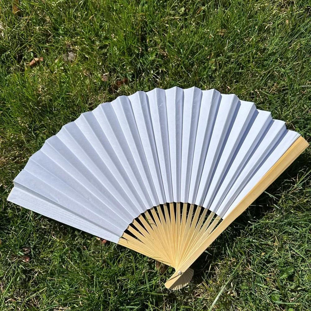 5 White Paper Fans for Wedding Favors - Set of 5 White Paper Fans